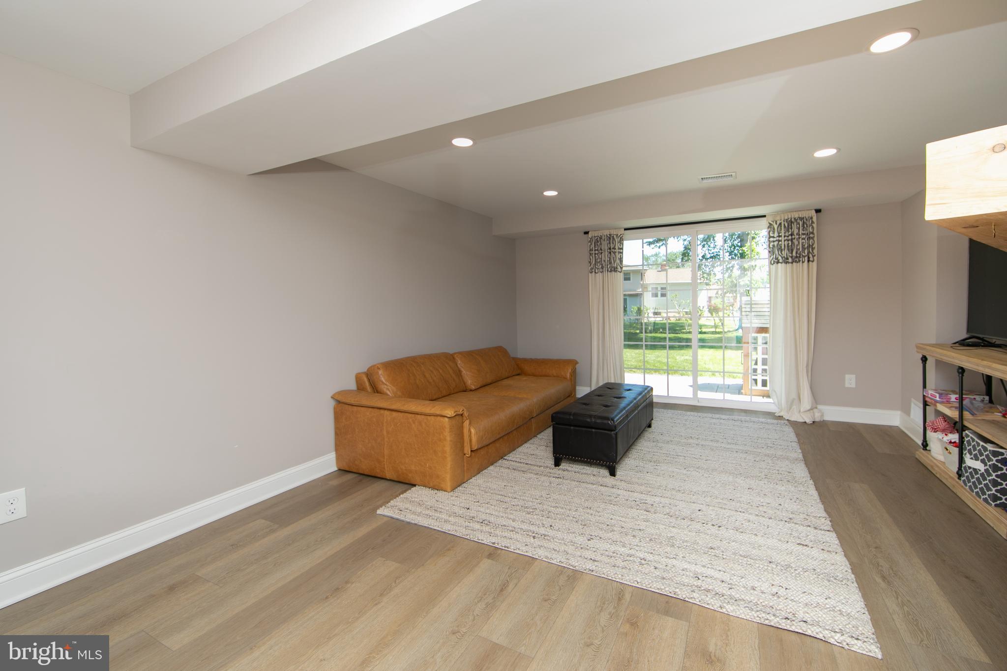 507 Howard Road Cherry Hill, NJ 08034 - Photo 25 of 45 Family room with recessed lights
