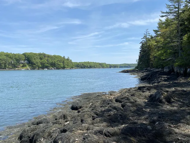 $349,900 | 13 Porcupine Lane, Westport Island, ME 04578