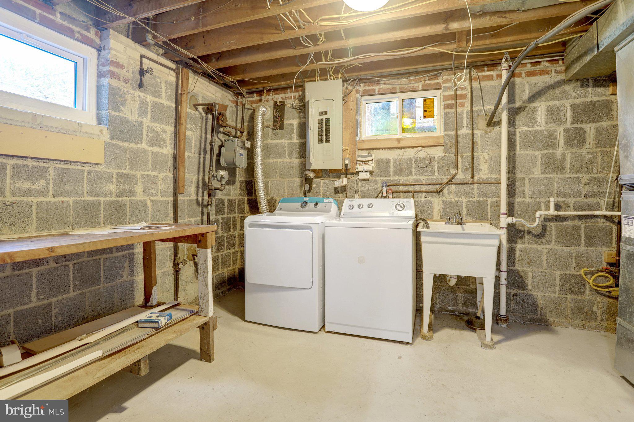 3218 13th Road South Arlington, VA 22204 - Photo 20 of 32 Huge Utility/Work Room Has New Dryer & New Window!