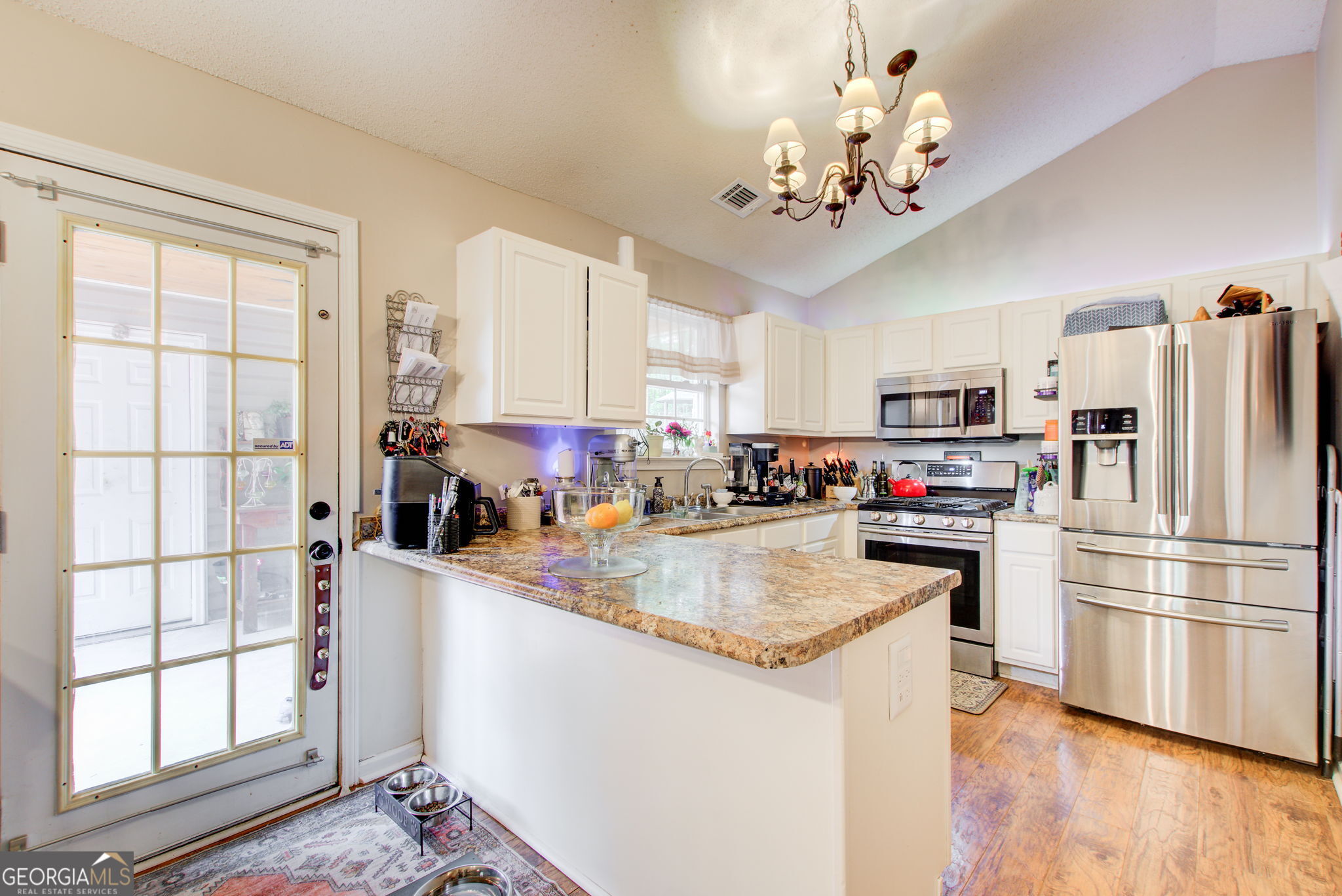 204 Crystal Court Hampton, GA 30228 - Photo 8 of 34