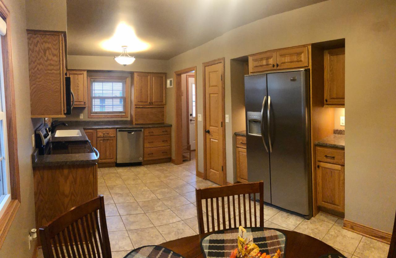 616 Thayer Street Rhinelander, WI 54501 - Photo 4 of 26 Gallery Image 4