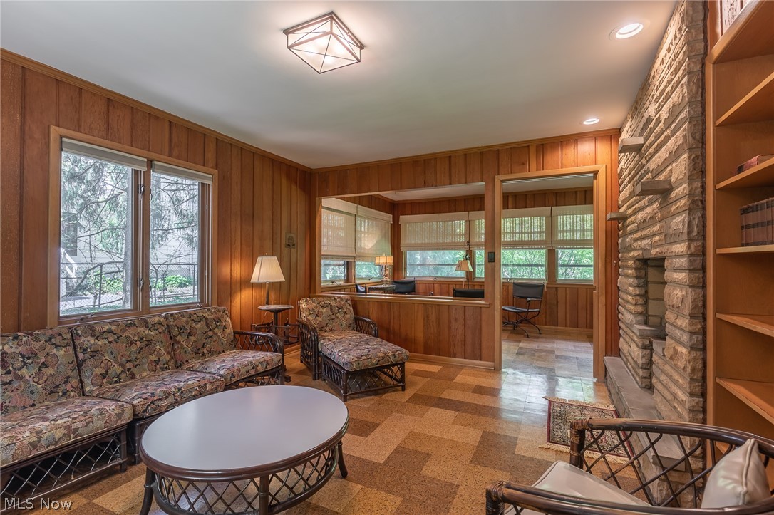 3142 Kersdale Road Pepper Pike, OH 44124 - Photo 9 of 23 Gallery Image 9
