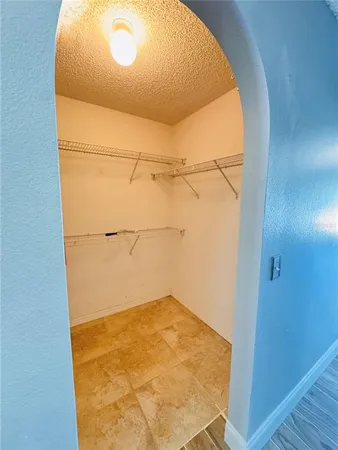 $2,995 | 2050 Corner Glen Drive, Orlando, FL 32820