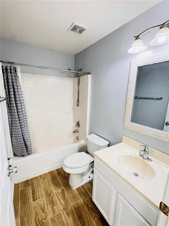 $2,995 | 2050 Corner Glen Drive, Orlando, FL 32820