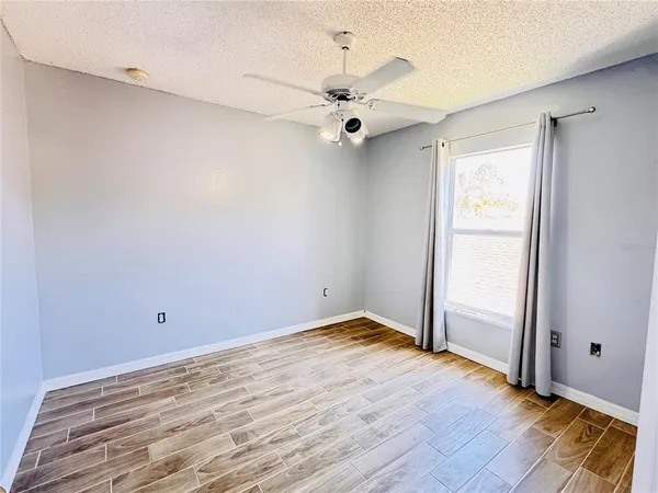 $2,995 | 2050 Corner Glen Drive, Orlando, FL 32820