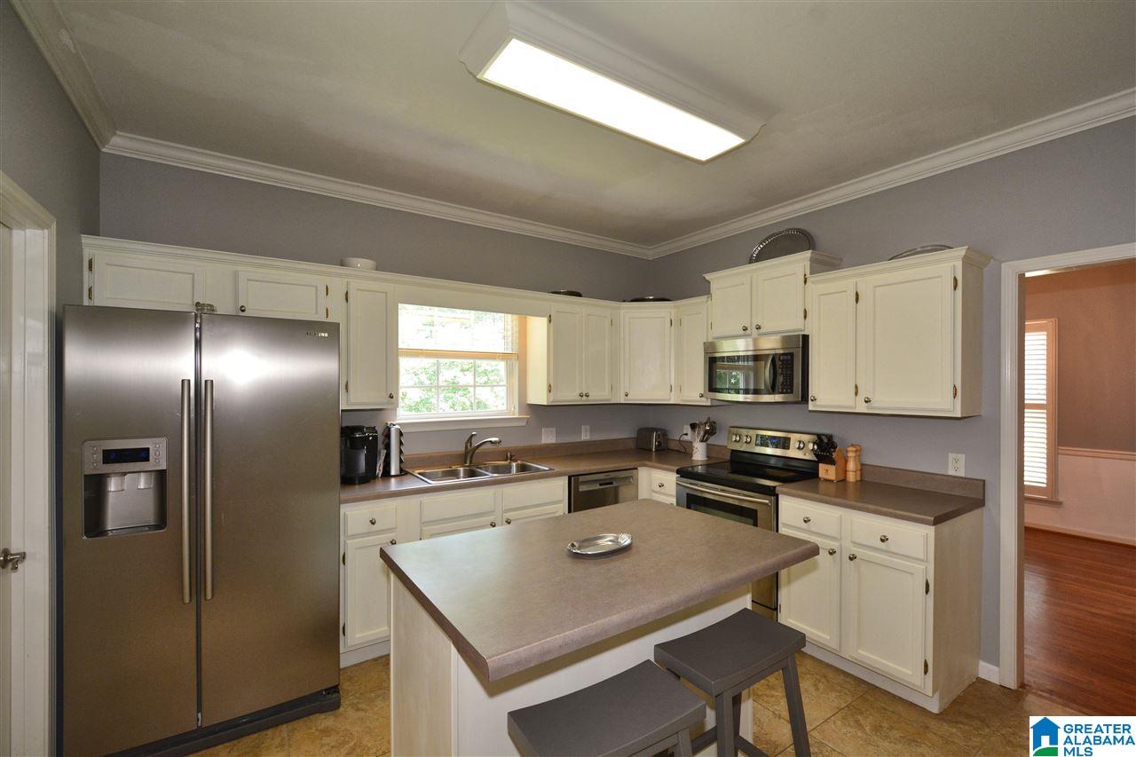 245 Arbor Court Sterrett, AL 35147 - Photo 15 of 47