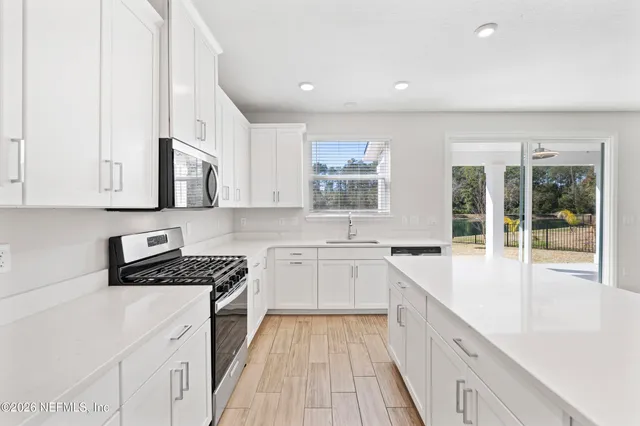 $4,200 | 327 Wambaw Drive, St. Johns, FL 32259