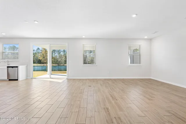 $4,200 | 327 Wambaw Drive, St. Johns, FL 32259