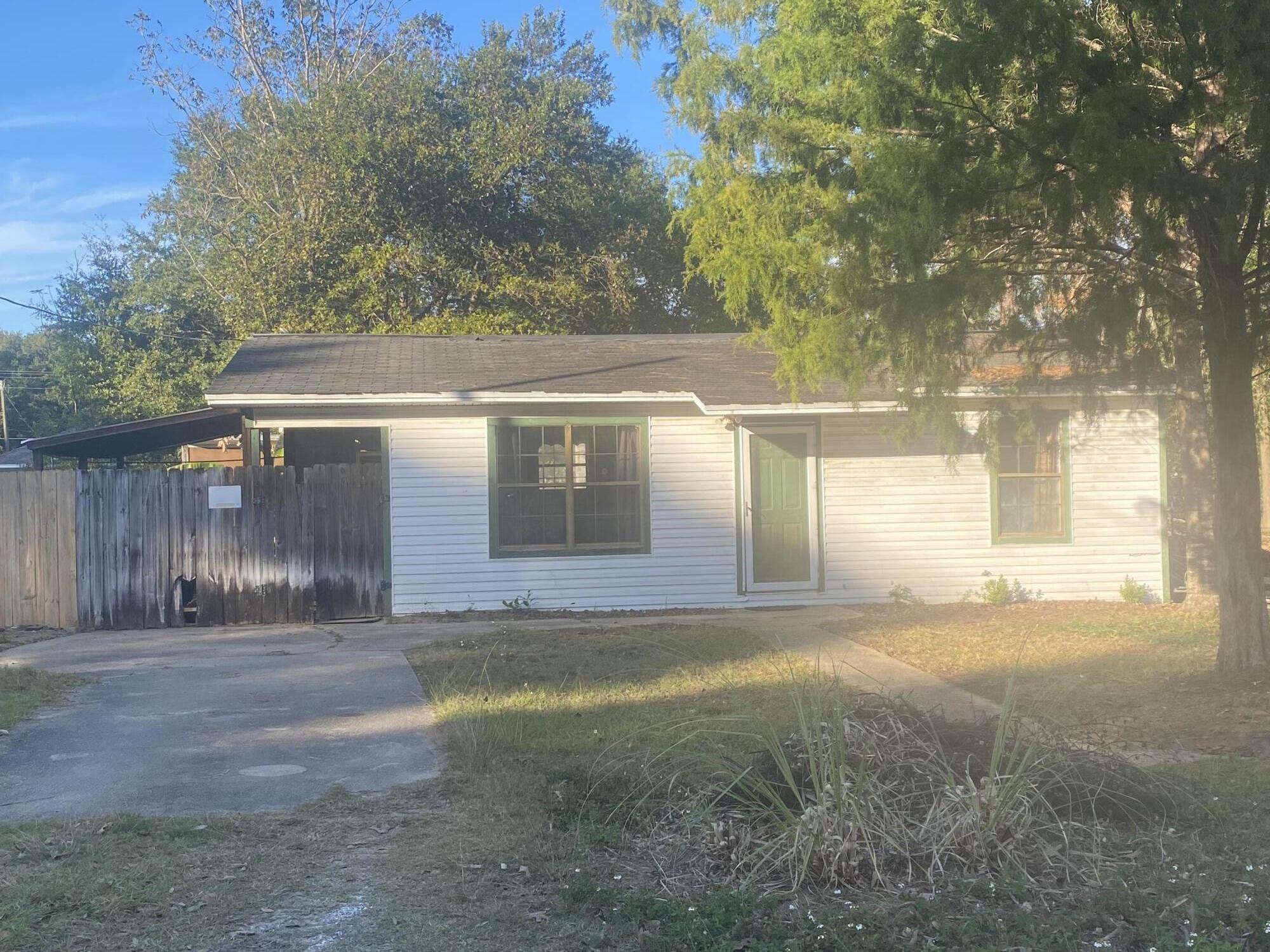 3172 Maple Street Crestview, FL 32539 - Photo 2 of 7 3172 Maples 3