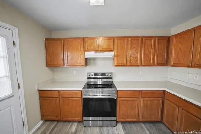 $1,650 | 112 Stream Crossing, Cibolo, TX 78108