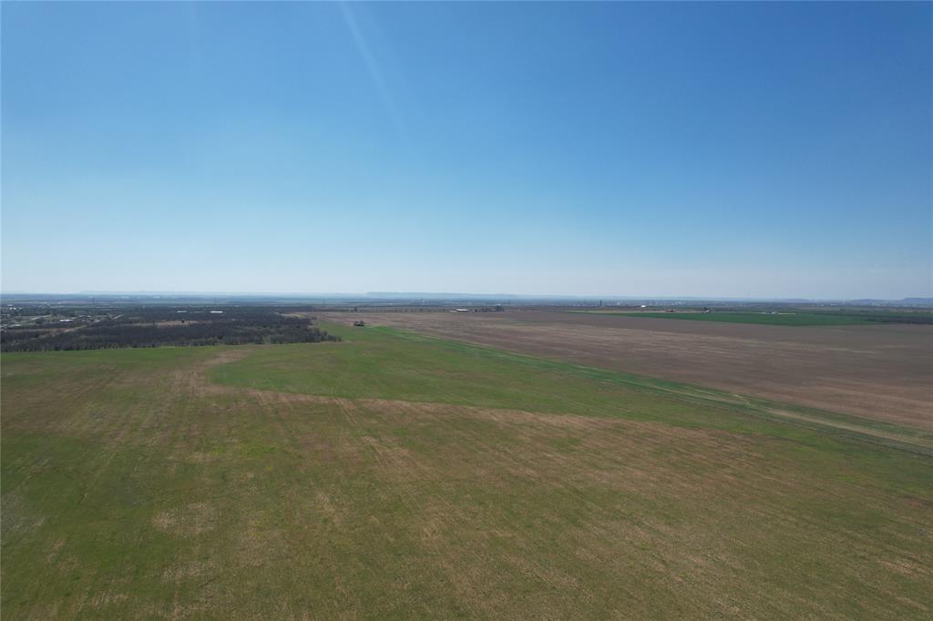 409 Merkel Tx 79536 Merkel, TX 79536 - Photo 23 of 24 a view of an ocean and beach