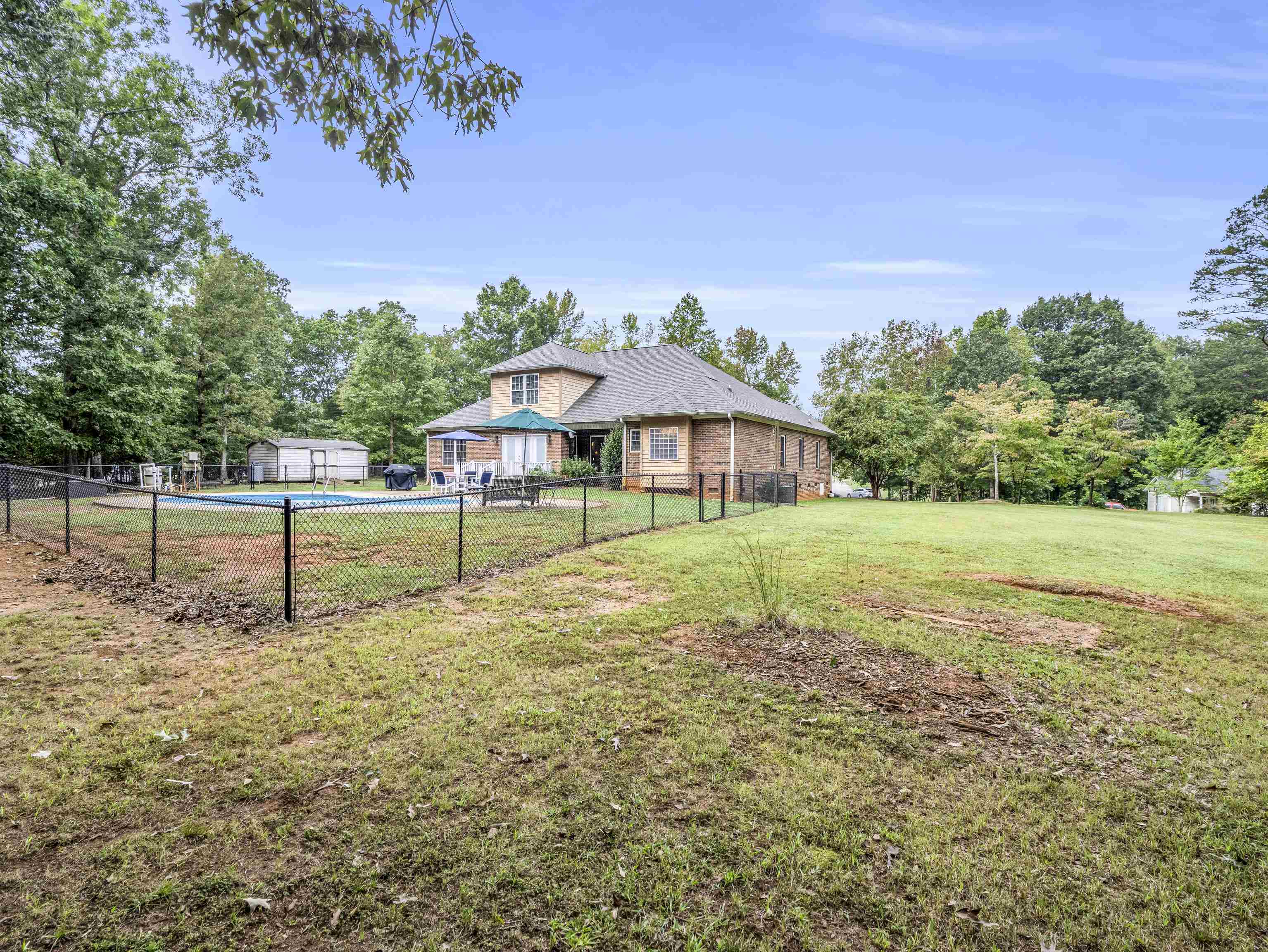 126 Hunters Creek Road Gaffney, SC 29341 - Photo 35 of 41 Gallery Image 35