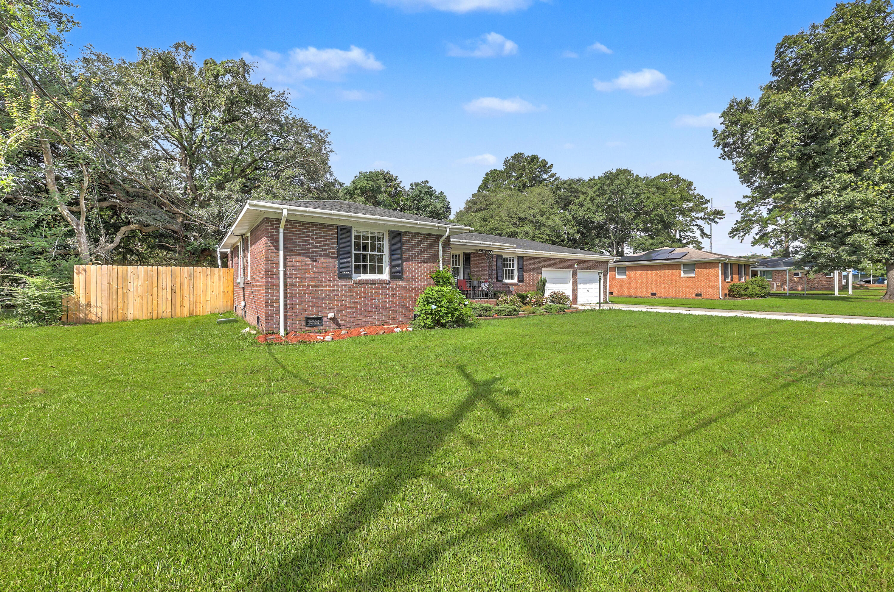 104 County Rd S-18-334 Ladson, SC 29456 - Photo 2 of 53 ZYN_1681_2_3_4_5_6_7