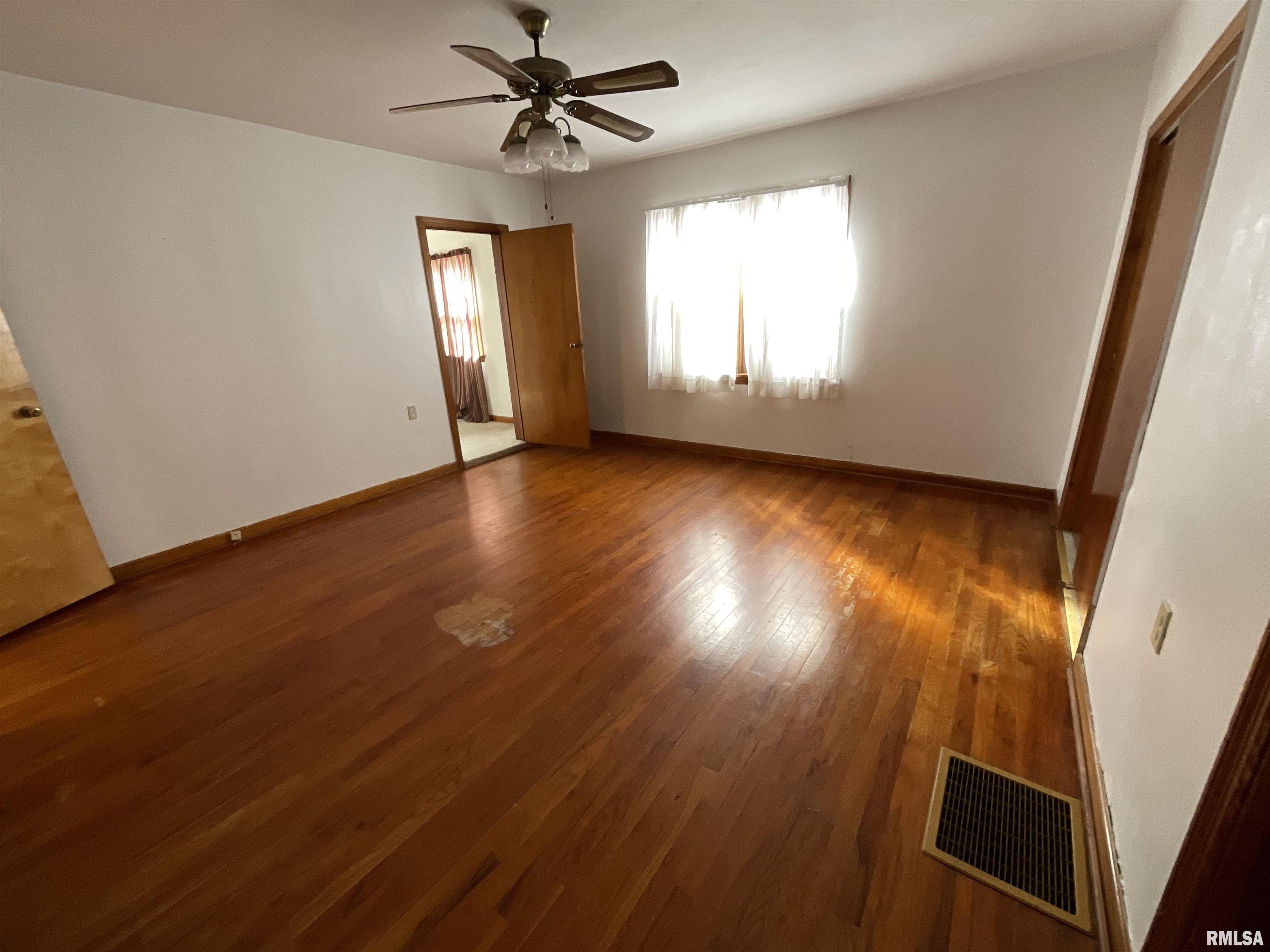 604 West Maple Avenue North Springfield, IL 62702 - Photo 13 of 24