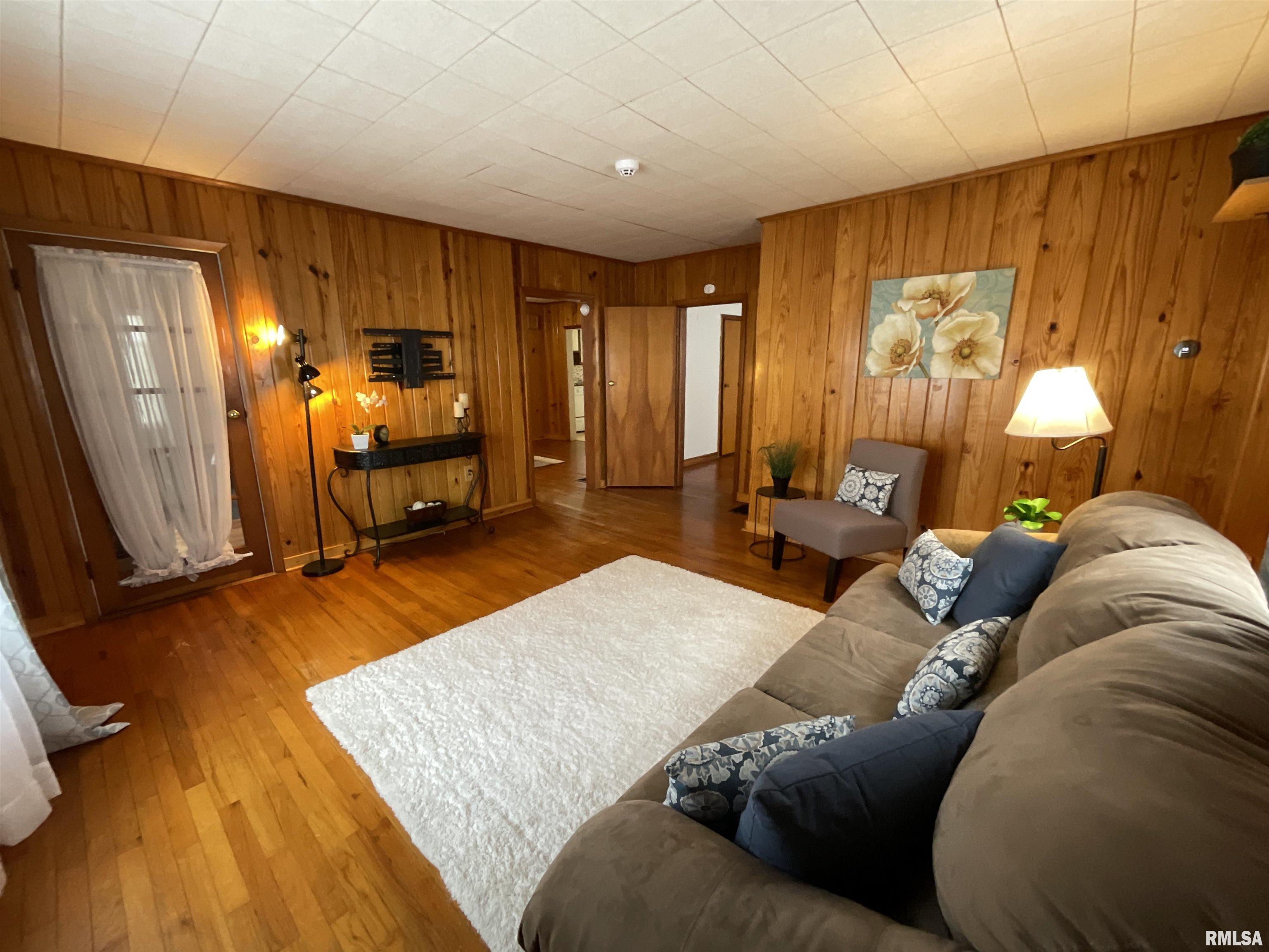604 West Maple Avenue North Springfield, IL 62702 - Photo 5 of 24