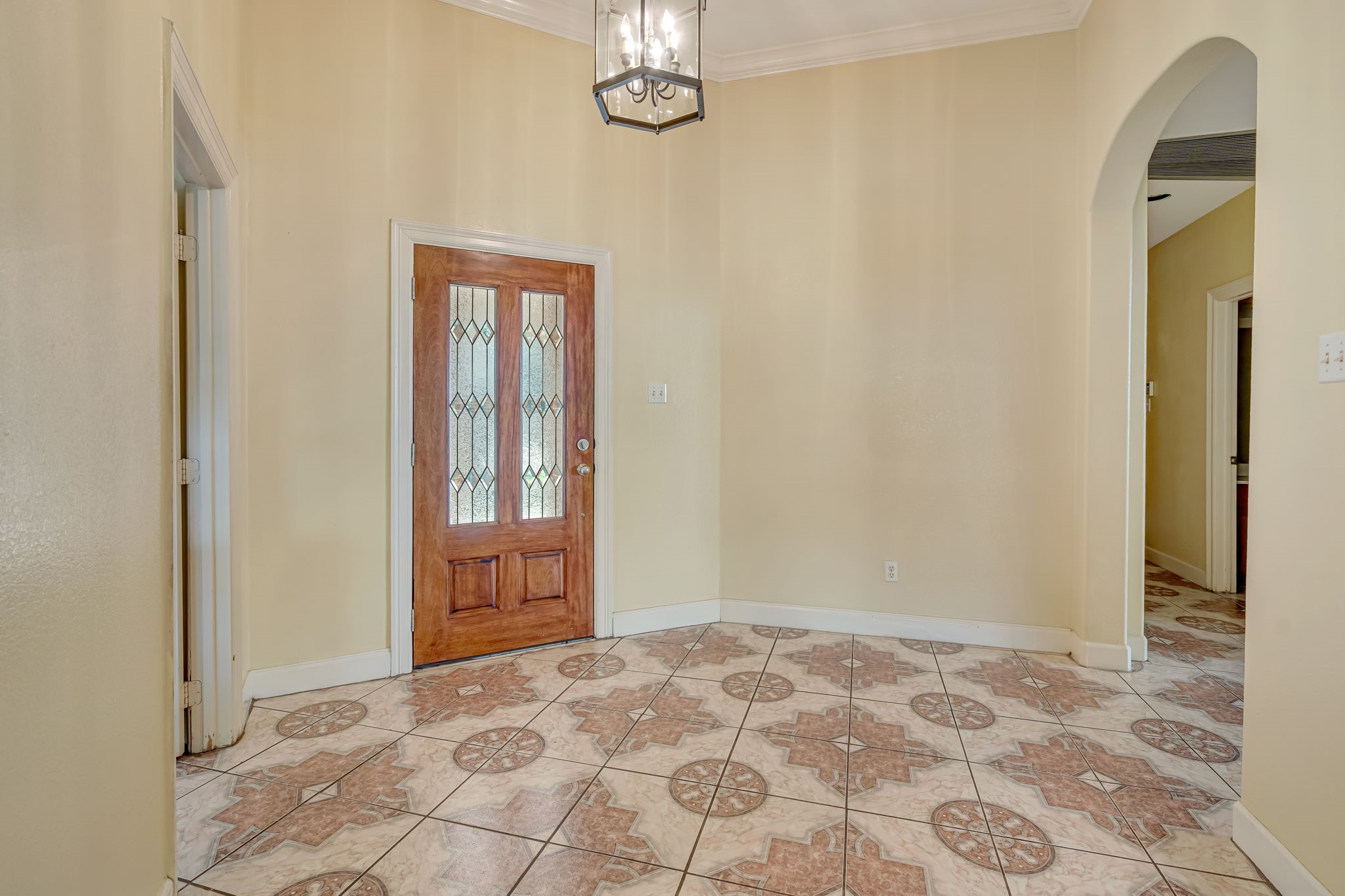 4810 Plum Forest Road Houston, TX 77084 - Photo 11 of 29 a view of an entryway