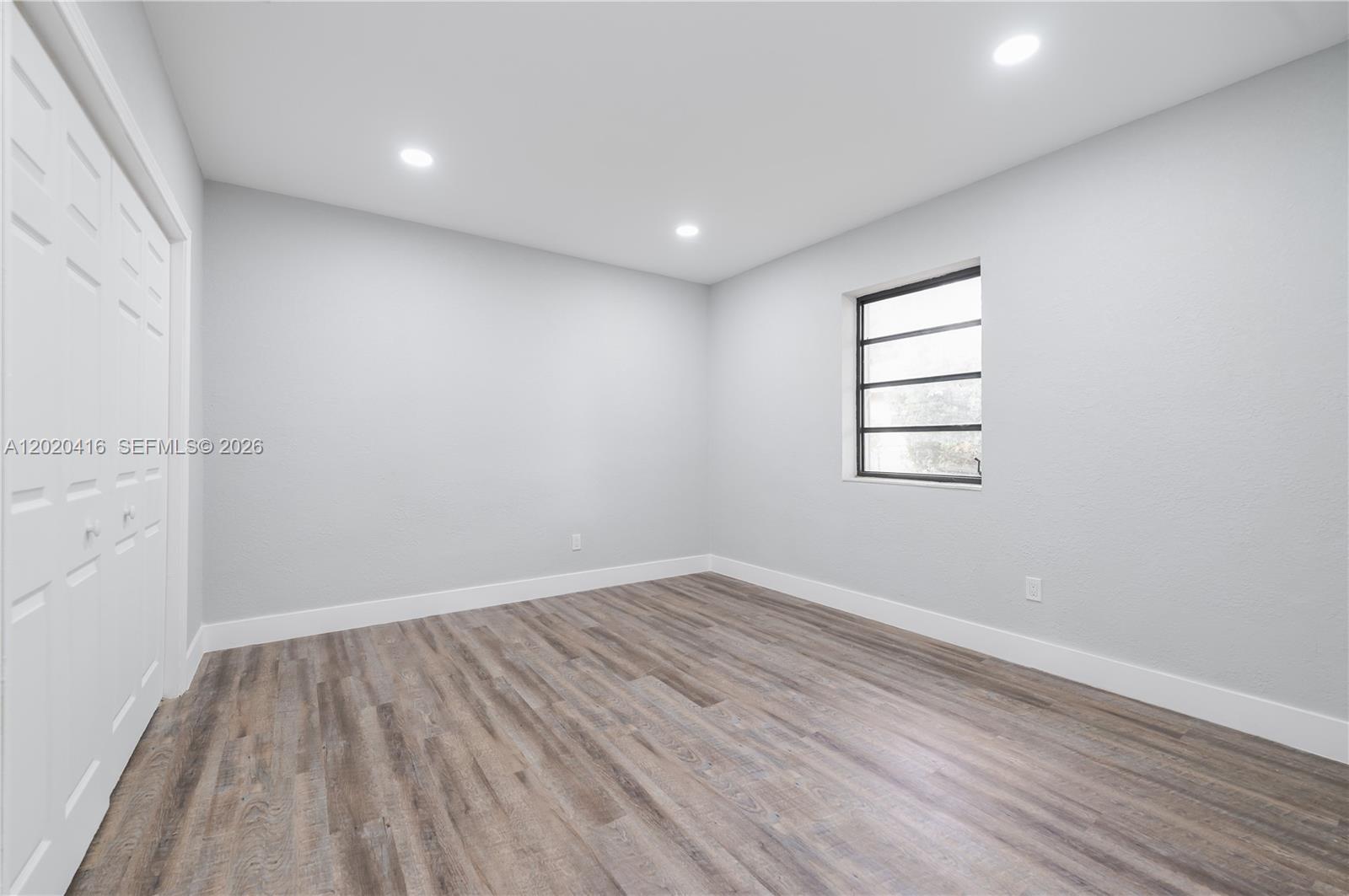 4668 Southwest 153rd Court Miami, FL 33185 - Photo 11 of 37