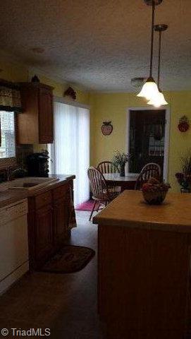 2335 Boiling Springs Road Purlear, NC 28665 - Photo 5 of 15 Kitchen/Dining