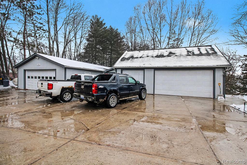 9955 Wiggins Road Howell, MI 48855 - Photo 48 of 57 Gallery Image 48