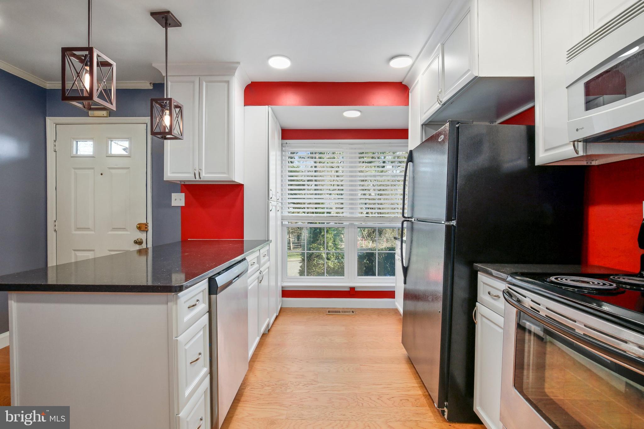 2025 Lyttonsville Road Silver Spring, MD 20910 - Photo 6 of 40