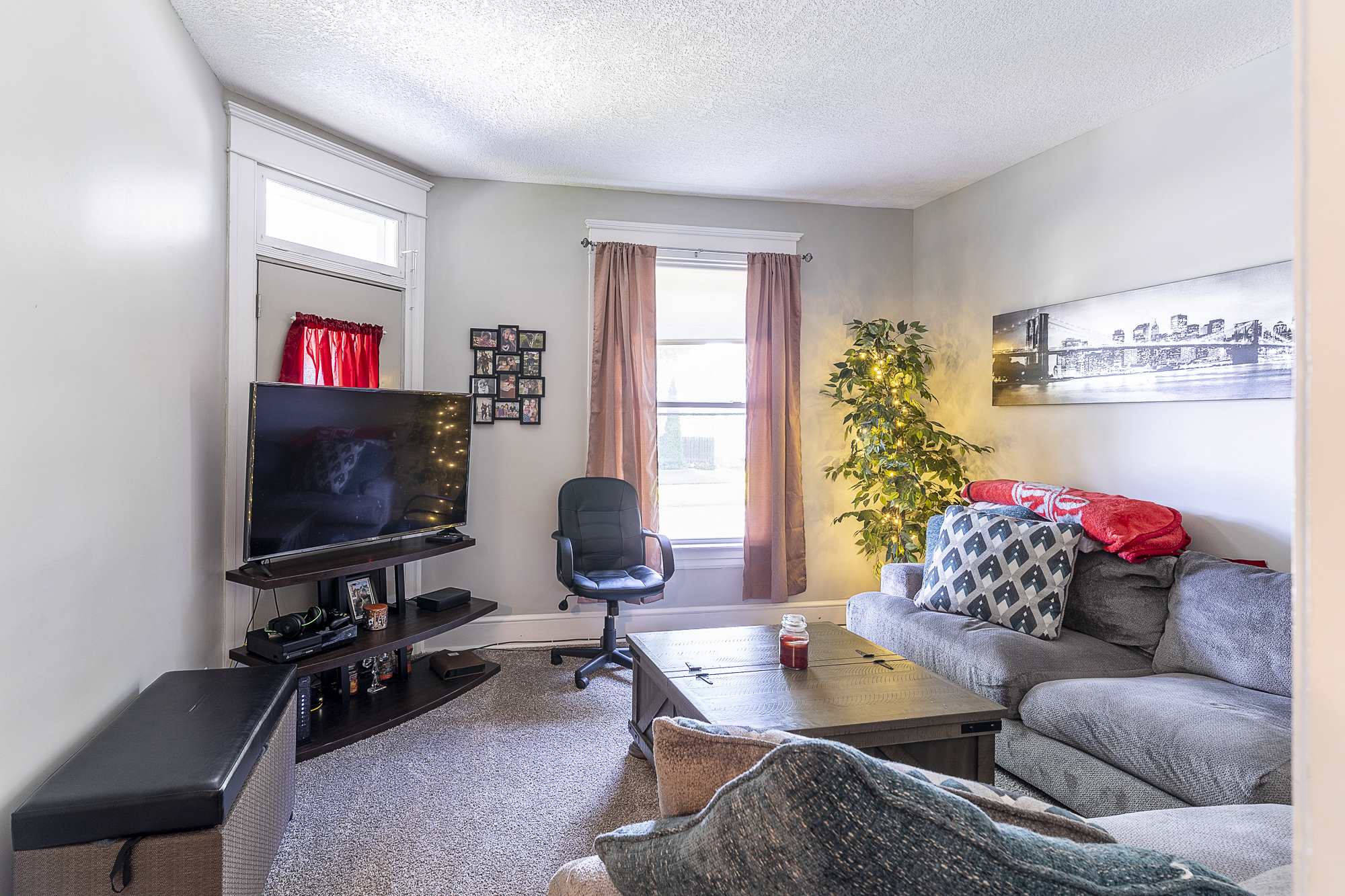 Gallery Image 6