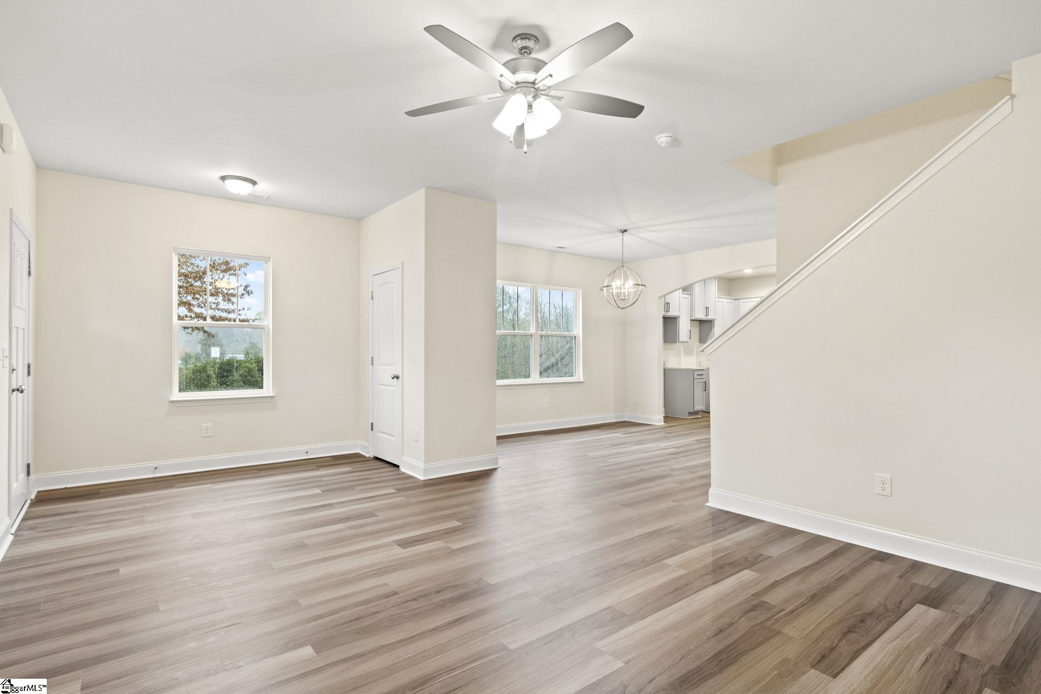 506 Rutherford Road Greenville, SC 29609 - Photo 3 of 23 Gallery Image 3