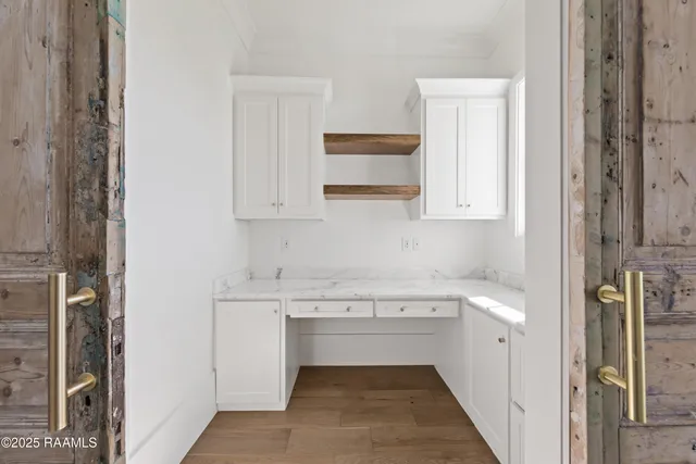 $873,000 | 124 Breakers Way, Scott, LA 70583