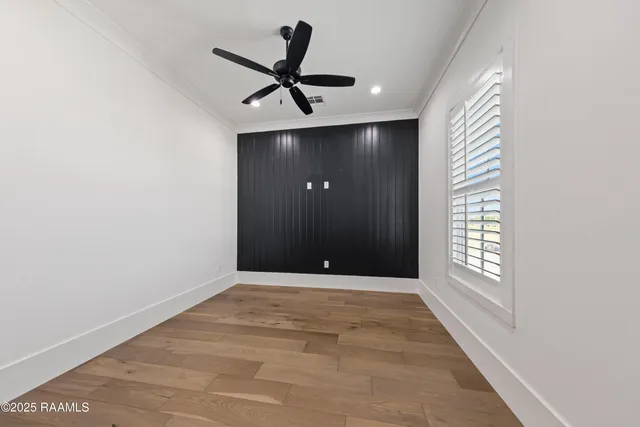 $873,000 | 124 Breakers Way, Scott, LA 70583