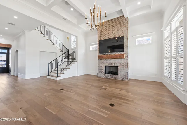 $873,000 | 124 Breakers Way, Scott, LA 70583