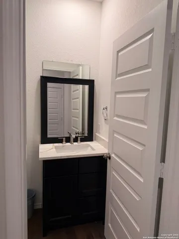 $2,750 | 148 Acorn Circle, Boerne, TX 78006