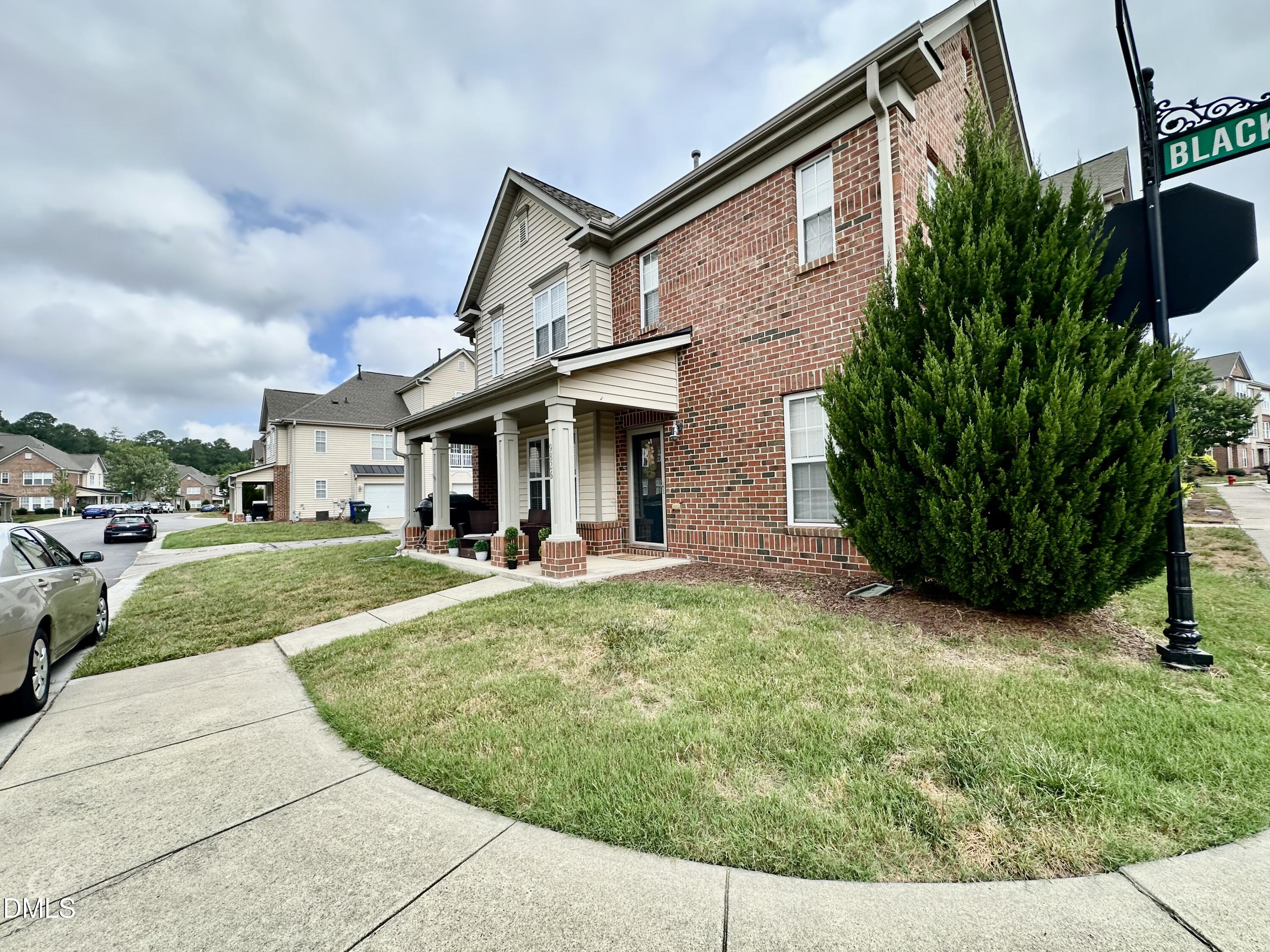 9826 Grettle Court Raleigh, NC 27617 - Photo 2 of 17 IMG_2514