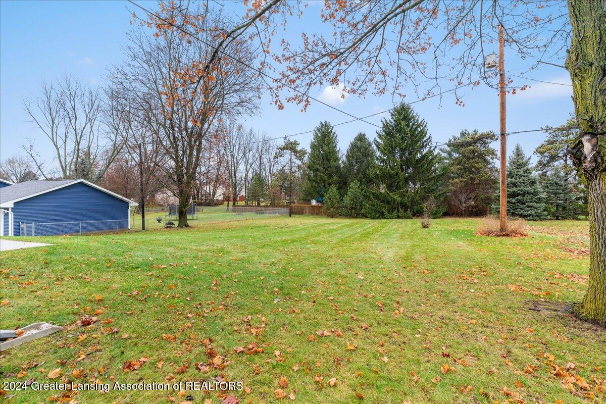 1286 West Webb Road Dewitt, MI 48820 - Photo 23 of 36 21-Media Jett - 08