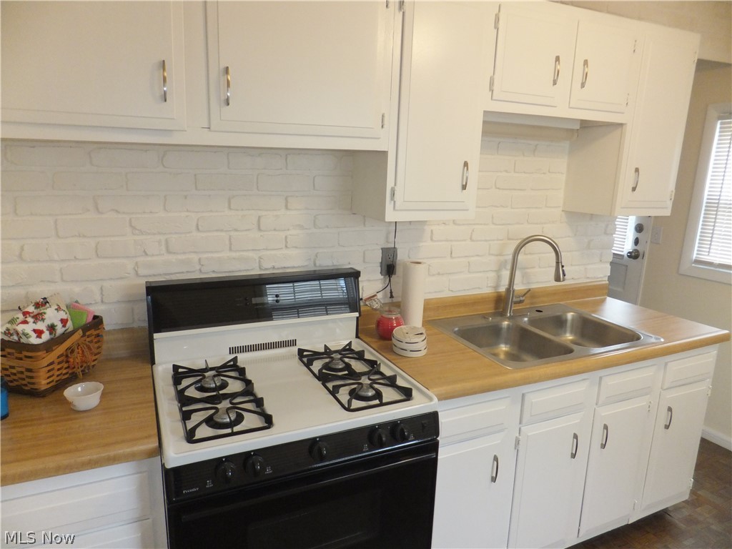 4443 Fulton Road Cleveland, OH 44144 - Photo 4 of 11 Gallery Image 4