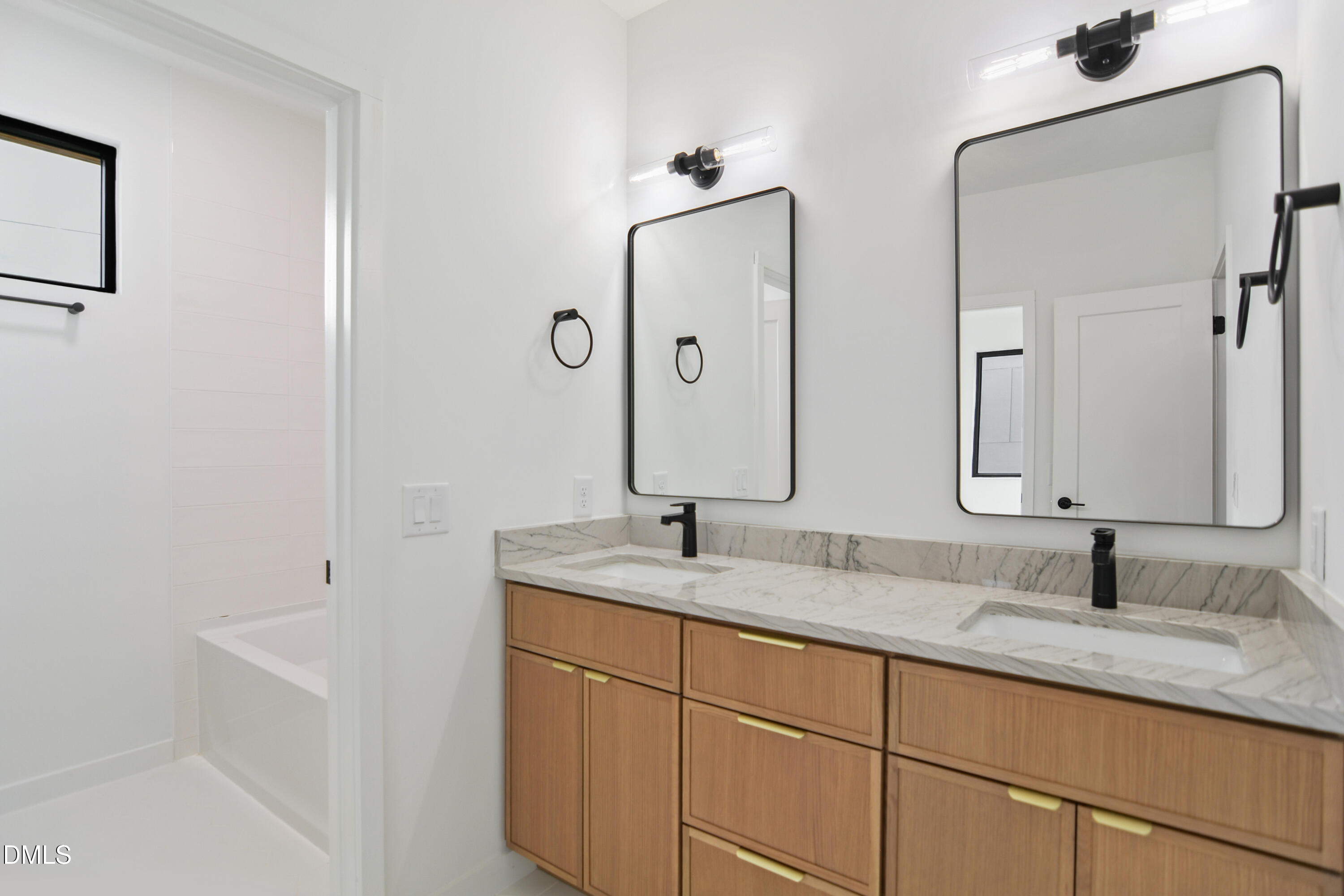 709 North State Street Raleigh, NC 27604 - Photo 22 of 34 22