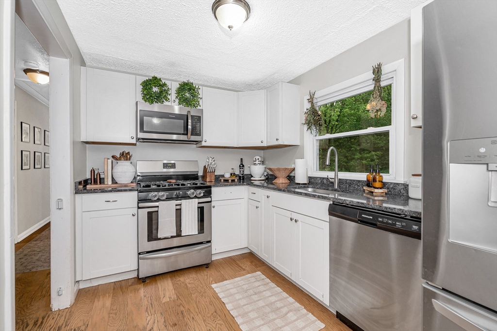 454 Middlesex Turnpike Billerica, MA 01821 - Photo 7 of 28