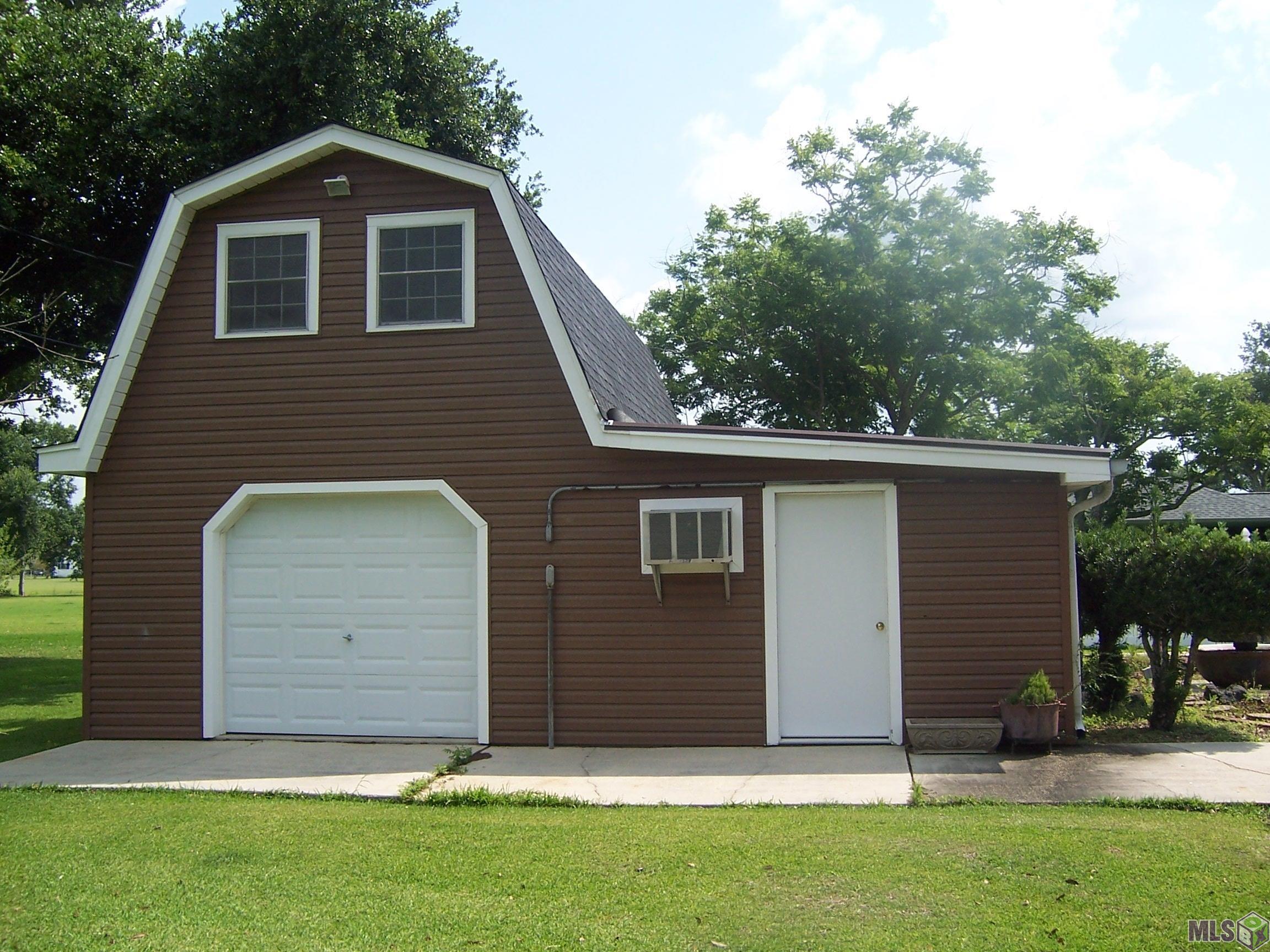 157 Ash Street Raceland, LA 70394 - Photo 9 of 28 Gallery Image 9