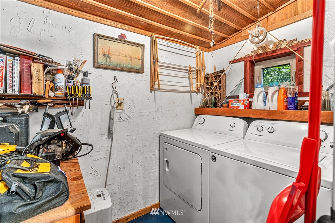 6417 Adams Log Cabin Road Snohomish, WA 98290 - Photo 16 of 33 Gallery Image 16