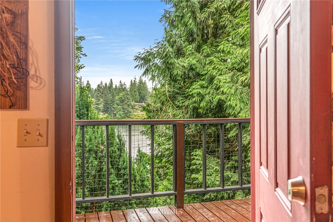 6417 Adams Log Cabin Road Snohomish, WA 98290 - Photo 5 of 33 Gallery Image 5
