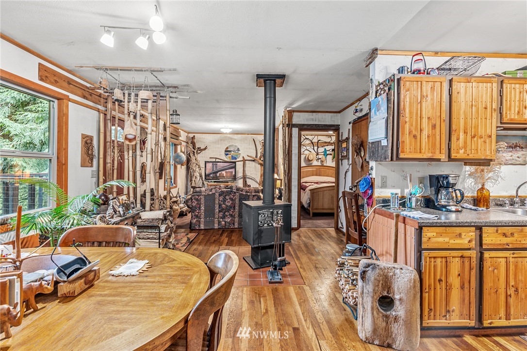 6417 Adams Log Cabin Road Snohomish, WA 98290 - Photo 10 of 33 Gallery Image 10