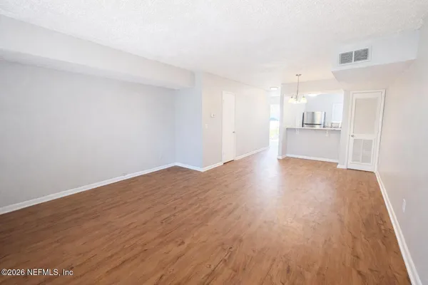 $1,375 | 1357 Kingsley Avenue, Unit 7B, Orange Park, FL 32073