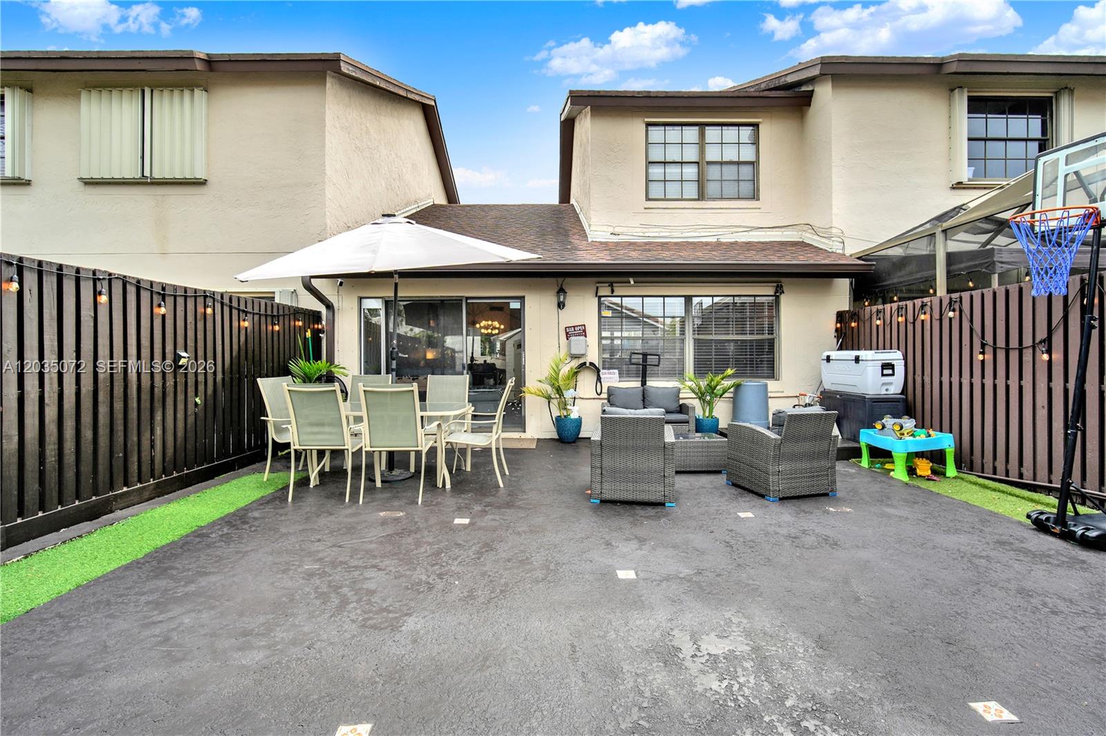 10044 Southwest 137th Place Miami, FL 33186 - Photo 32 of 38