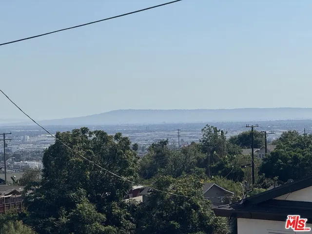 $3,850 | 3917 Dwiggins Street, Los Angeles, CA 90063