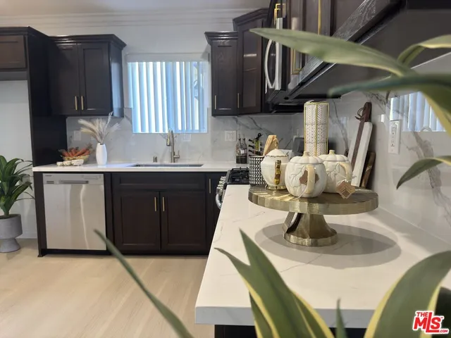 $3,850 | 3917 Dwiggins Street, Los Angeles, CA 90063