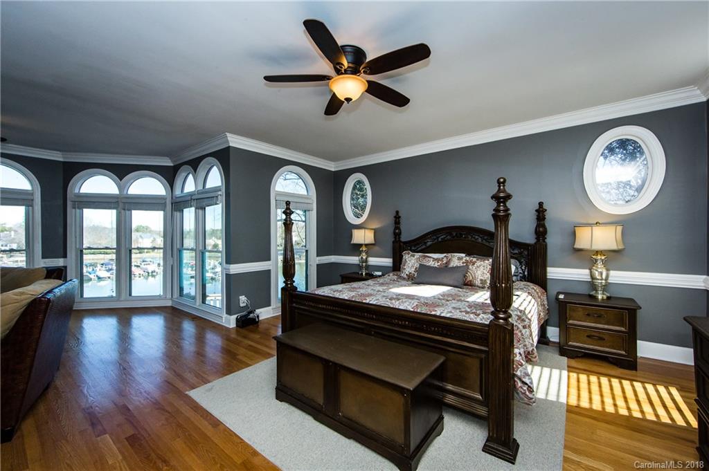 16105 Woolwine Road Charlotte, NC 28278 - Photo 12 of 24 Gallery Image 12