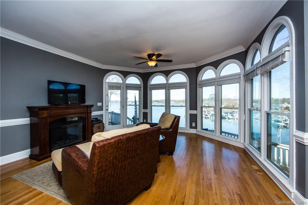 16105 Woolwine Road Charlotte, NC 28278 - Photo 13 of 24 Gallery Image 13