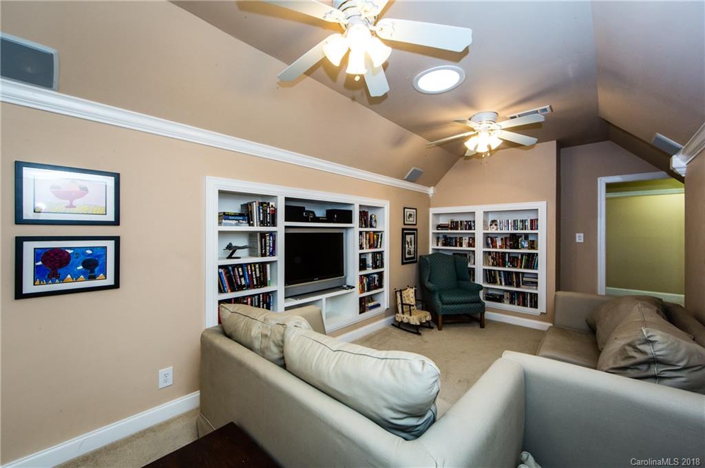 16105 Woolwine Road Charlotte, NC 28278 - Photo 19 of 24 Gallery Image 19