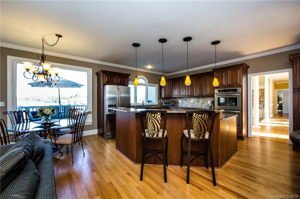 16105 Woolwine Road Charlotte, NC 28278 - Photo 9 of 24 Gallery Image 9