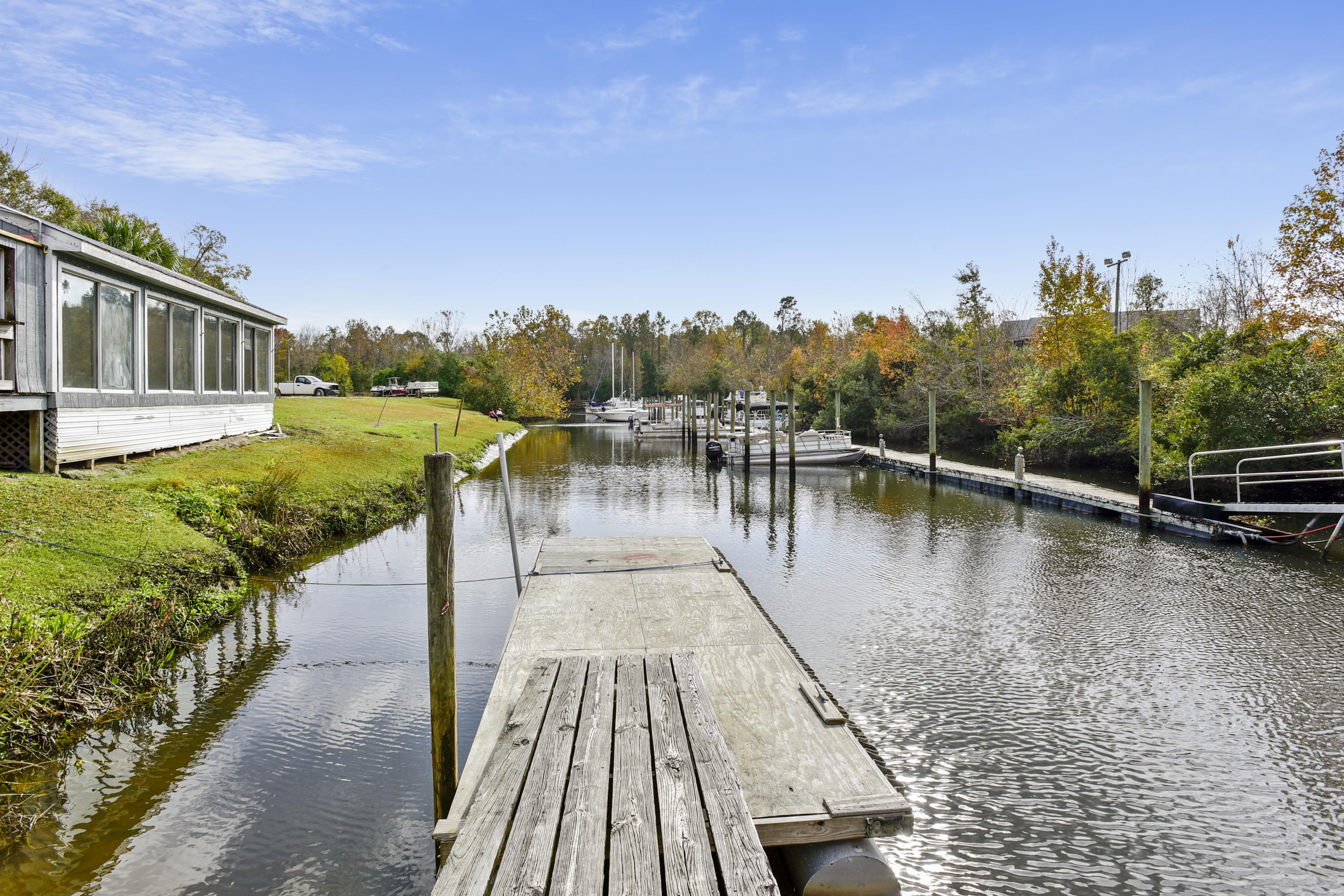 3001 Mariners Way, Unit 3001 Moncks Corner, SC 29461 - Photo 4 of 44 Amenity-Hidden Cove Marina-DSC1216