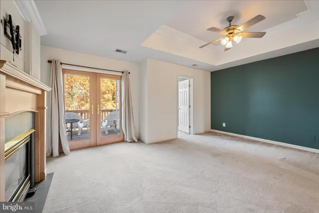 a view of walk in closet