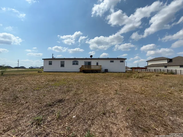 $359,900 | 211 Bianca Circle, Del Valle, TX 78617